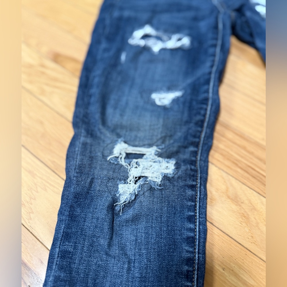 American Eagle Outfitters Dark Blue Distressed Skinny Jeans - Picture 2 of 12